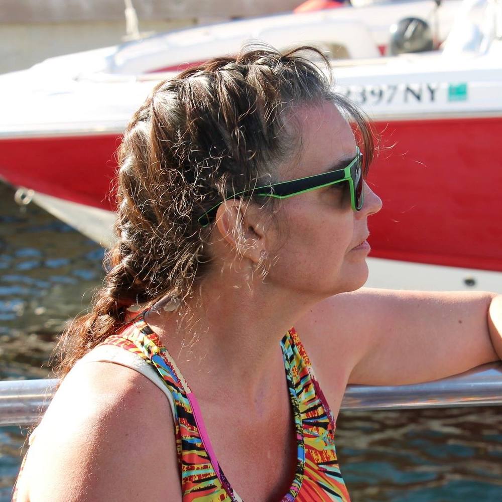 Meet your Posher, Brenda